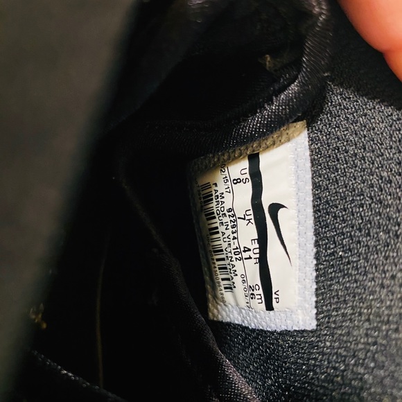 Nike Air Max 2 Uptempo Size 8 women size - Picture 3 of 5